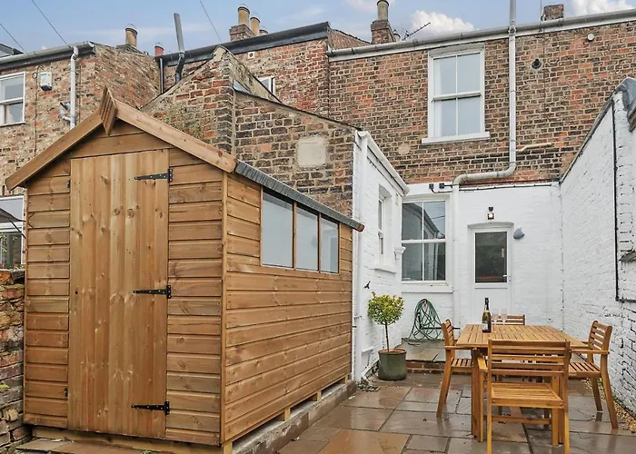 The Little Domus - Modern With Hot Tub Σπίτι διακοπών *